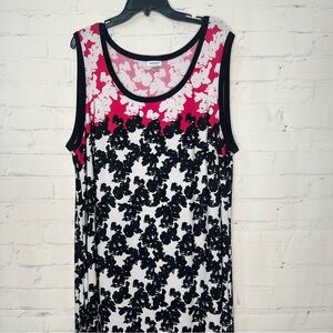 Avenue size 26/28 long colorful sleeveless dress